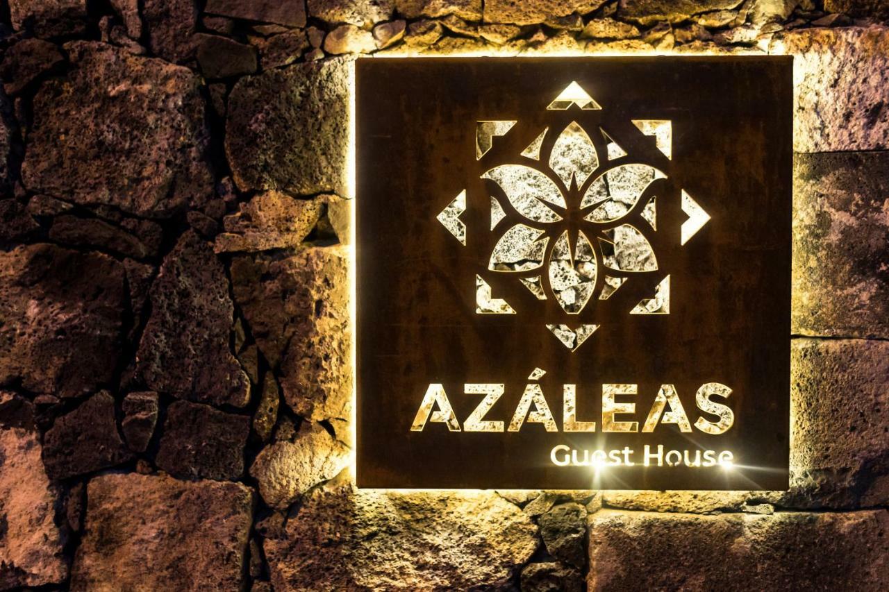Azaleas Guest House Ribeira Cha ภายนอก รูปภาพ