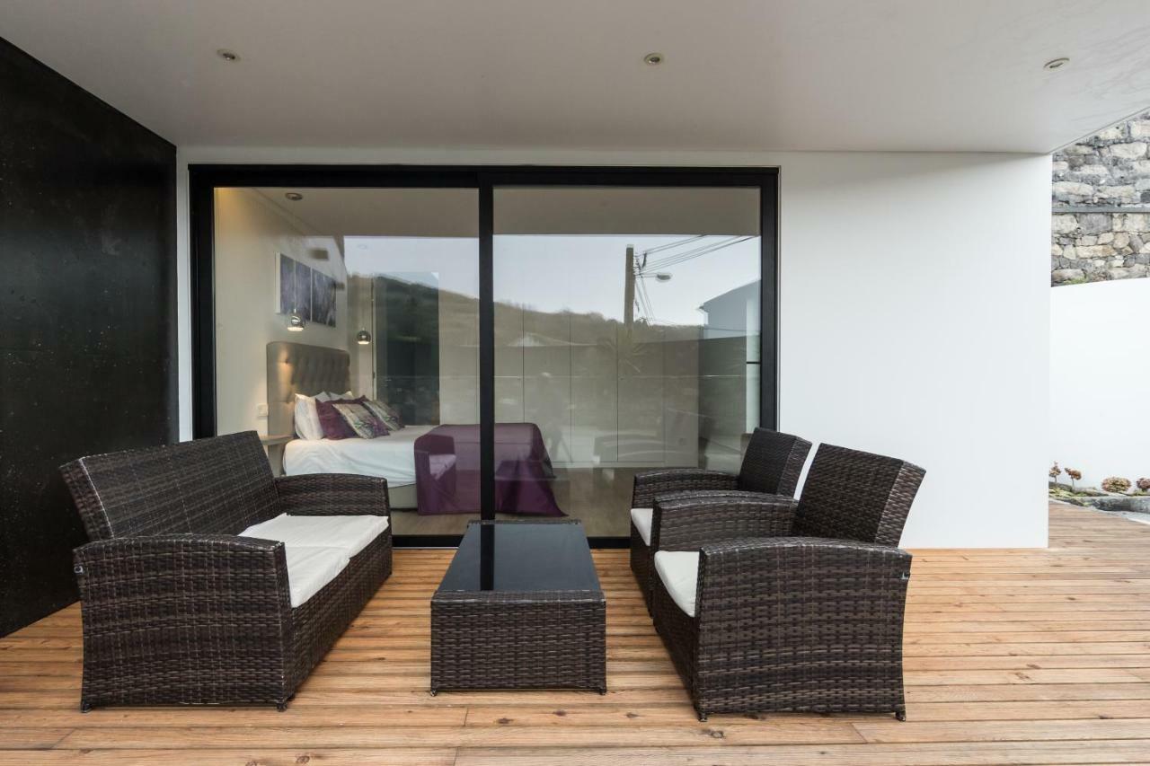 Azaleas Guest House Ribeira Cha ภายนอก รูปภาพ
