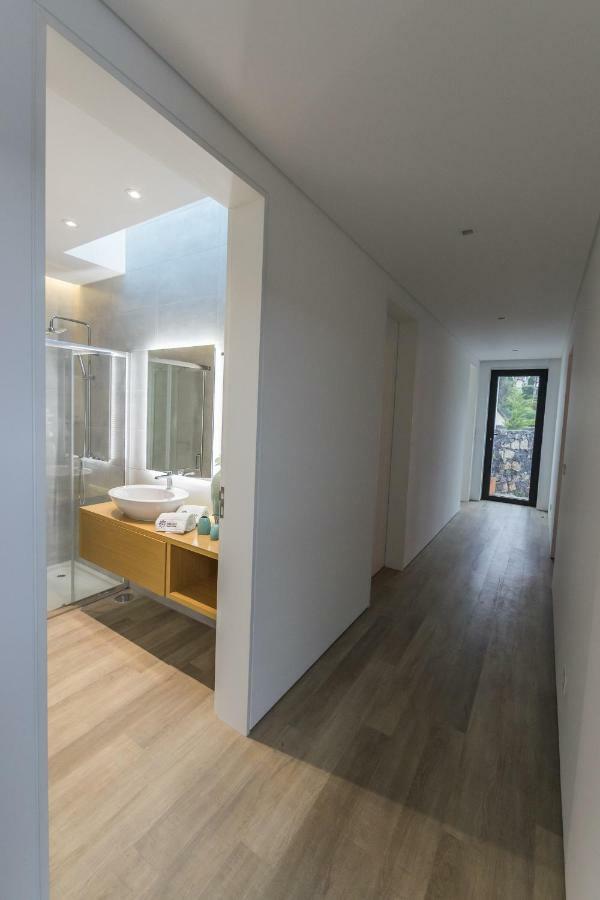 Azaleas Guest House Ribeira Cha ภายนอก รูปภาพ